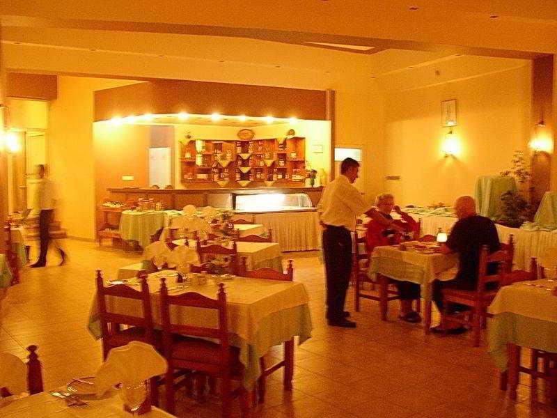 Sempati Hotel Lapitos Zewnętrze zdjęcie