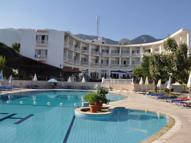 Sempati Hotel Lapitos Zewnętrze zdjęcie